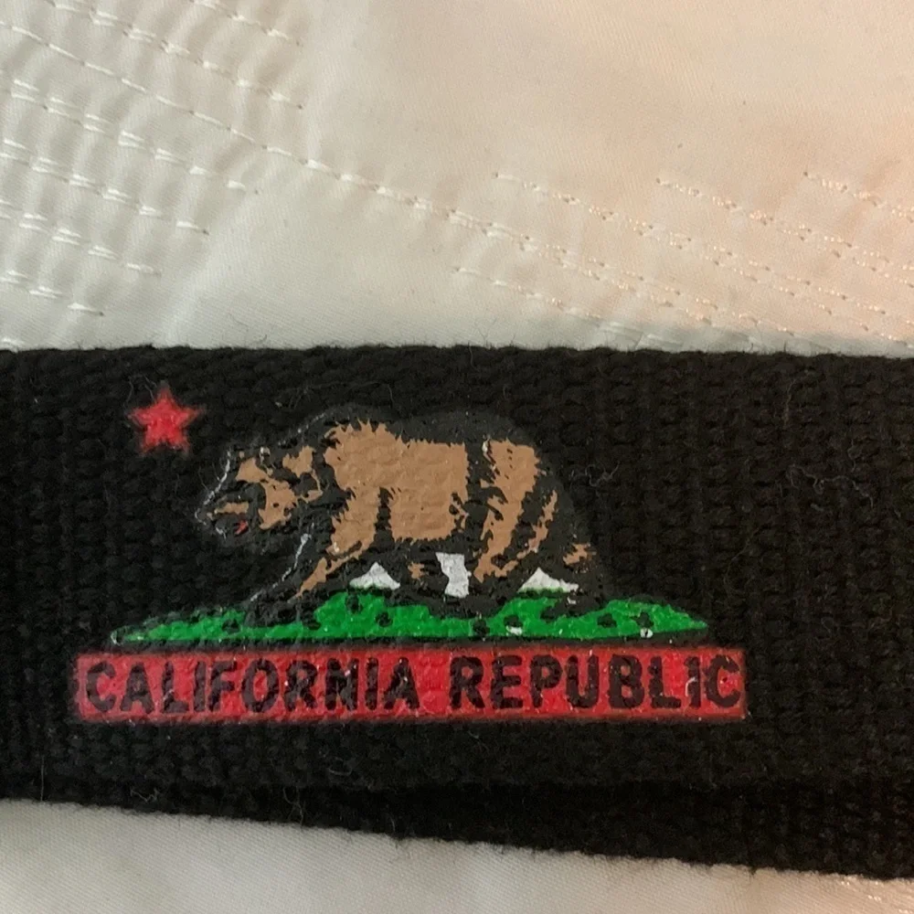 California Republic Adjustable Graphic Canvas Belt